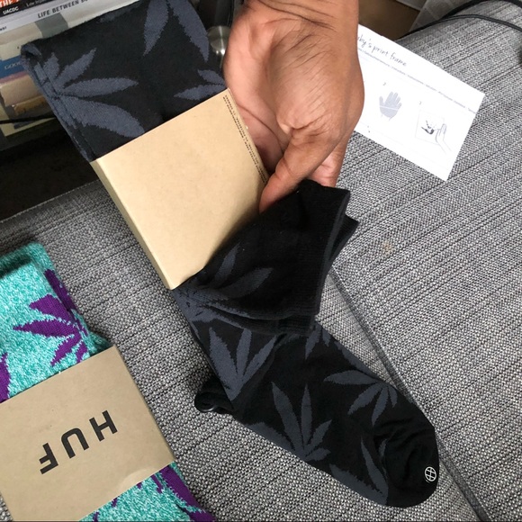 HUF Socks - Picture 2 of 3